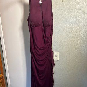 EUC Maroon Size 12 Betsy & Adam Dress